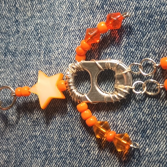 Handcrafted Soda Tab Keychain - Picture 5 of 6